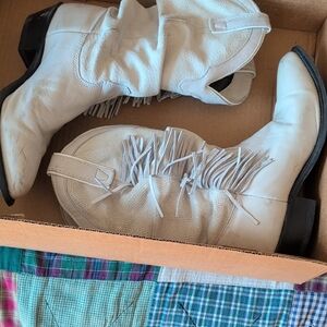 Wrangler Cream Fringe Heeled Boots